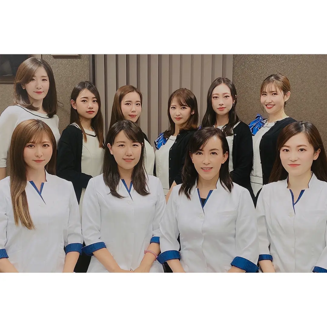 診療案内｜名古屋市西区の歯医者｜なの花おとなこども歯科 女性と男性のための一時的なベニアキット、歯の交換キット、自然で快適な(1カウント(1パック)、ナチュラル)-KAZ2